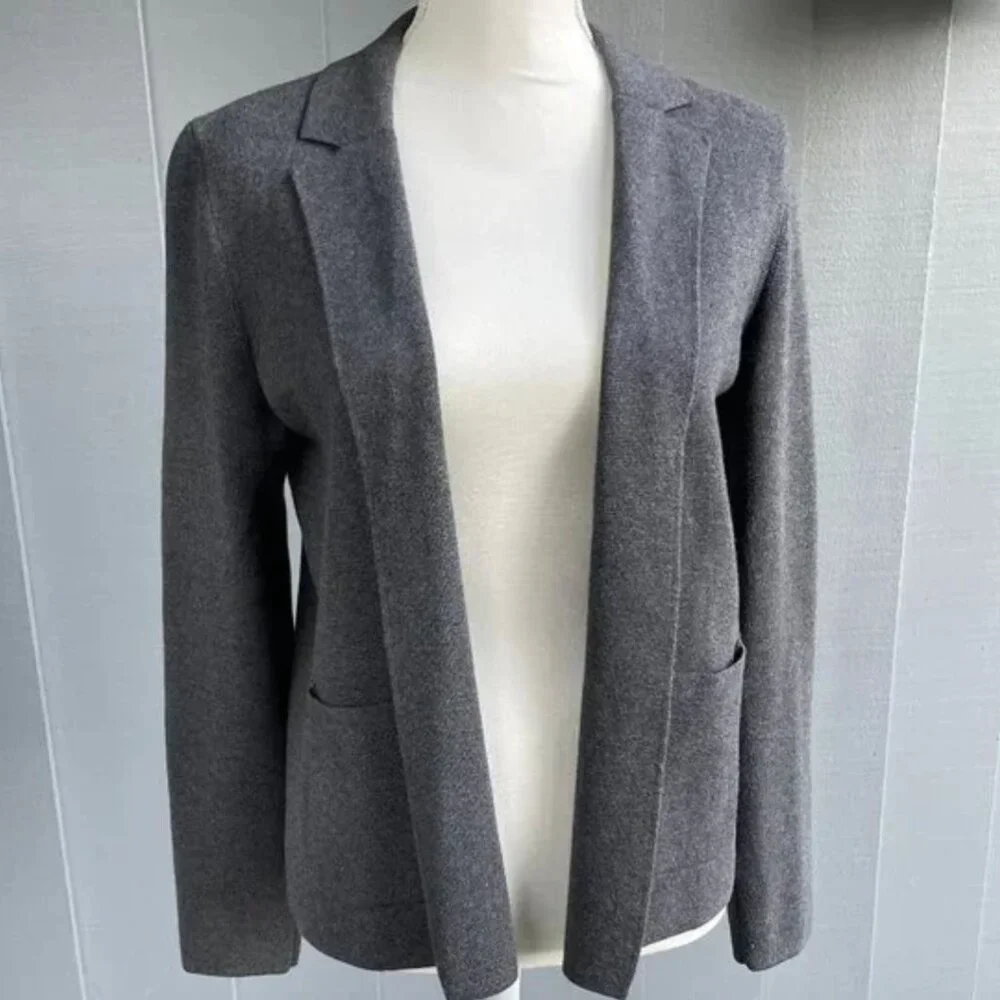 Banana Republic Charcoal Gray Milano Knit Blazer, Size M - Picture 1 of 6
